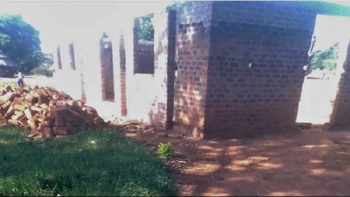 युगांडा, चर्च पर हमला