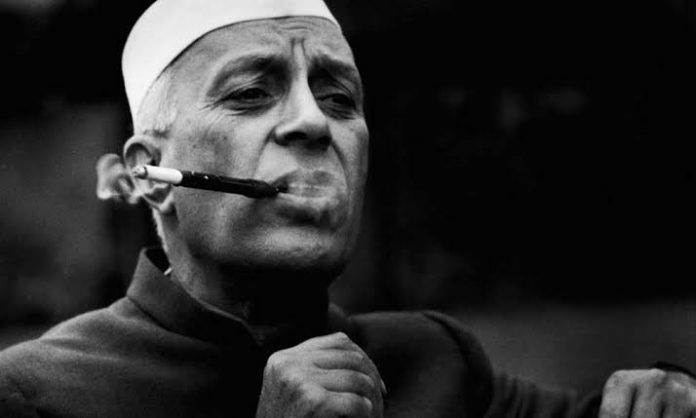 नेहरू, चीन, रक्षा बजट