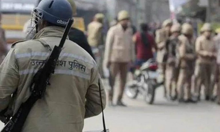 PFI के शाहीनबाग़ ऑफिस समेत कई ठिकानों पर UP STF की छापेमारी, CAA-विरोध से लेकर हाथरस तक में भूमिका