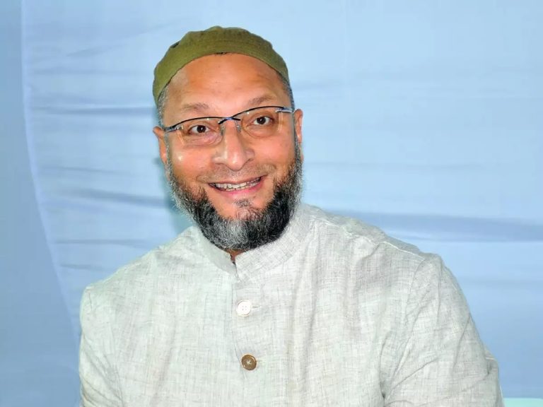 ओवैसी ने बंगाल विधानसभा चुनाव अकेले लड़ने का किया ऐलान: जंगीपुरा और सागरदीघी से उतारे उम्मीदवार, TMC की बढ़ी मुसीबत