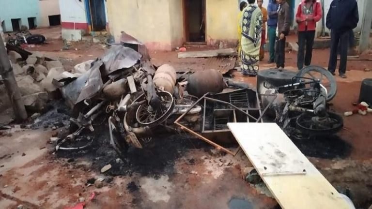 ‘तब मस्जिद में हिंदू को काटा, 2020 में गणेश प्रतिमा पर पेशाब, 21 में AIMIM की शह पर दंगा’: भैंसा पर पत्रकार का बड़ा खुलासा