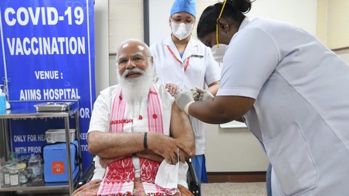 नरेंद्र मोदी, कोरोना वैक्सीन