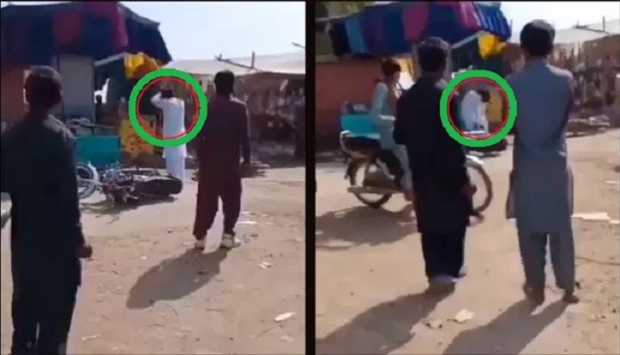 ईशनिंदा कुल्हाड़ी काट डाला