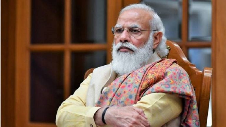 बंगाल में रैली नहीं, कोरोना पर हाई लेवल मीटिंग करेंगे PM मोदी; पर क्या आप जानते हैं रिव्यू मीटिंग में कितनी बार शामिल हुईं ममता