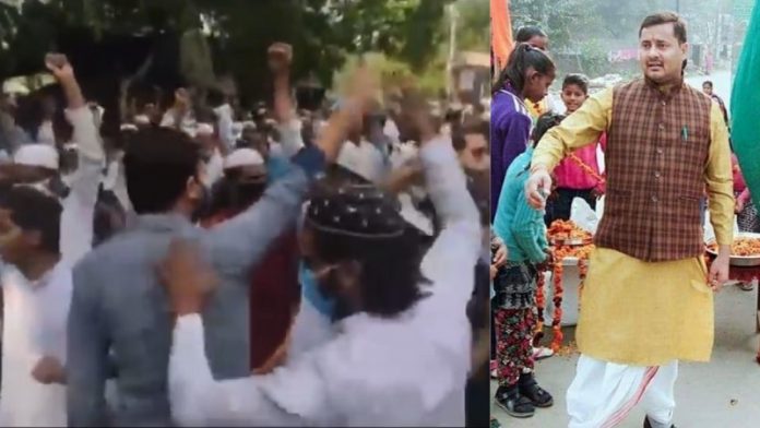यमुनानगर, महंत नरसिंहानंद, मुस्लिम भीड़, हिन्दू