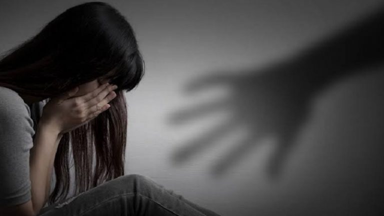 2 बच्चों के बाप मौलवी ने मस्जिद में नाबालिग से किया रेप, कुएँ में धकेल परिवार सहित फरार: राजस्थान की घटना