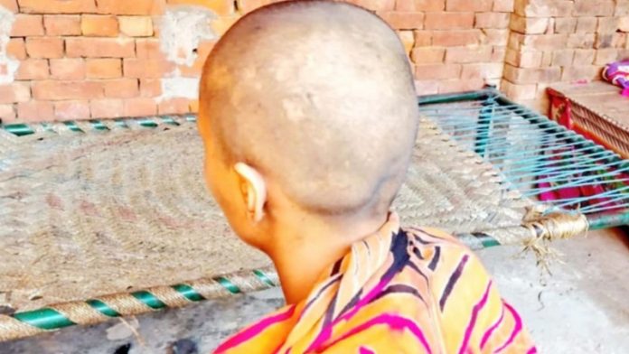बेटी से रेप का प्रयास