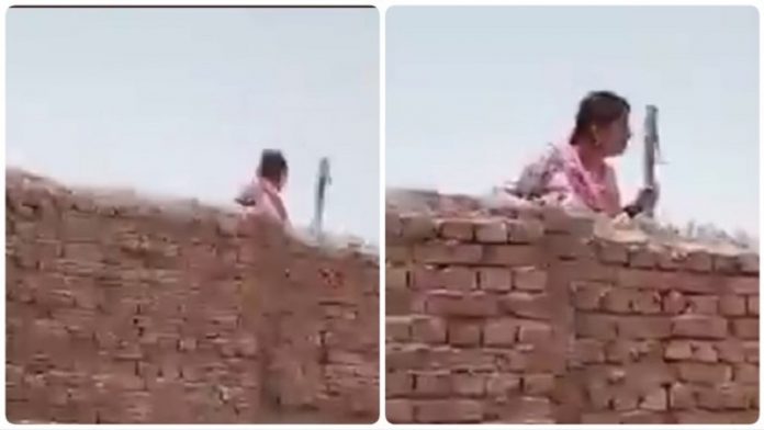 रीना मेघवार, पाकिस्तान, वीडियो