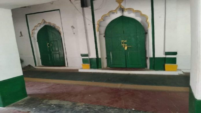 बाराबंकी मस्जिद, ध्वस्त, प्रोपेगंडा