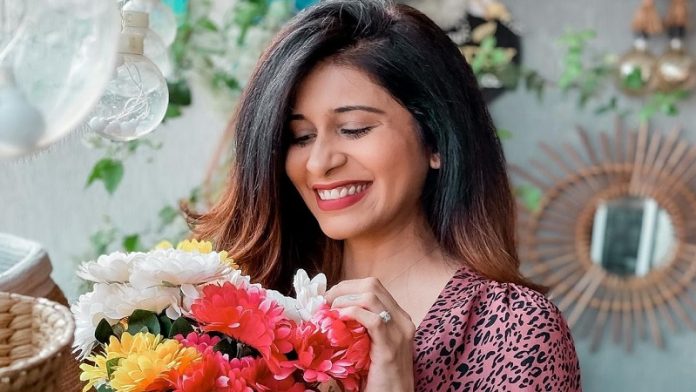 किश्वर मर्चेंट, कास्टिंग कौंच