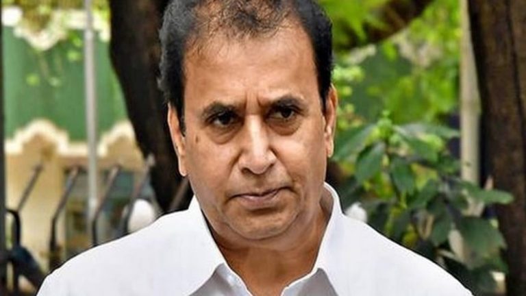 देश छोड़ भाग सकते हैं अनिल देशमुख, ED का लुकआउट नोटिस: महाराष्ट्र के थे गृहमंत्री, वसूली का टारगेट देने का है आरोप