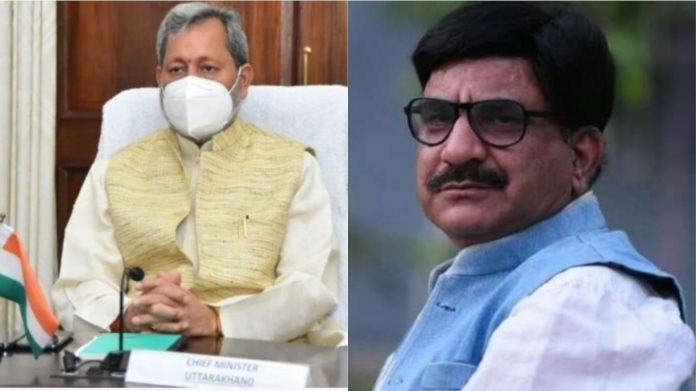 सीएम तीरथ सिंह रावत और पत्रकार दिनेश मानसेरा