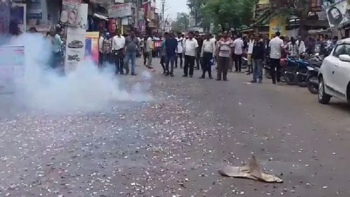 यूपी में लॉकडाउन के उल्लंघन में नजाकत अली समेत 40 के खिलाफ एफआईआर