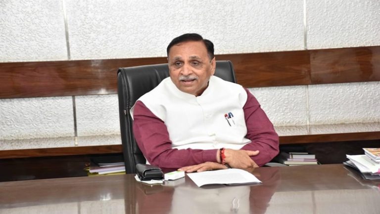 पीएम मोदी की शासन शैली का ‘गुजरात मॉडल’: कोरोना संकट और 2022 के चुनाव पर CM विजय रुपाणी से खास बातचीत
