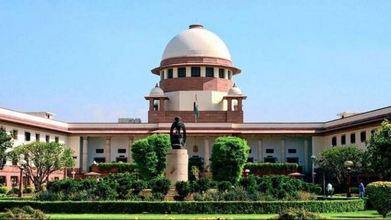 मुस्लिम लीग ने गैर मुस्लिमों को नागरिकता देने के केंद्र के फैसले को SC में दी चुनौती, धार्मिक आधार पर बताया भेदभाव
