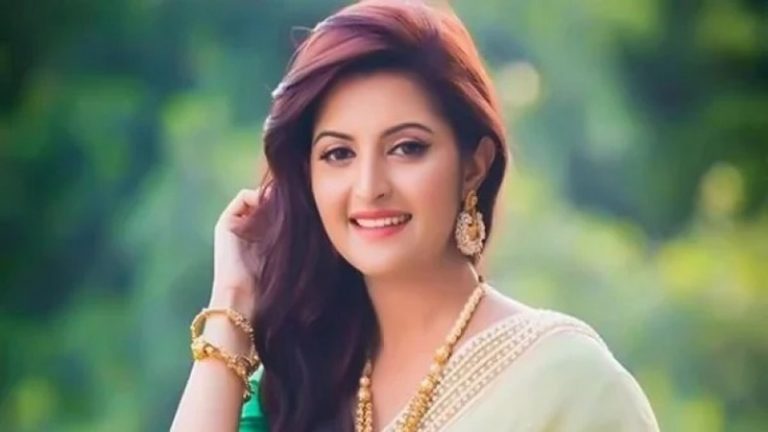 एक्ट्रेस पोरी मोनी ने बिजनेसमैन नासिर महमूद पर लगाया रेप और हत्या की कोशिश का आरोप: माँगा पीएम हसीना से इंसाफ