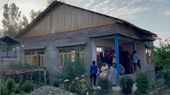 पूर्व SPO फैयाज अहमद, आतंकियों, हत्या, जम्मू कश्मीर