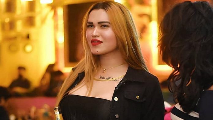 नानू विश्वास, ट्रांसजेंडर, गिरफ्तार, मस्जिद