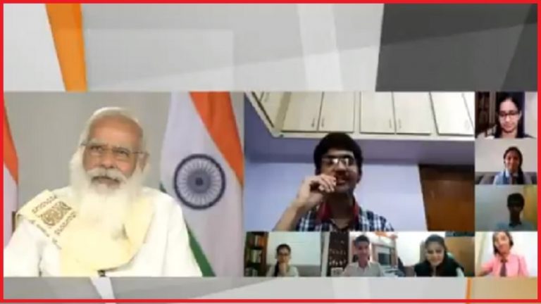 ‘सर सलामत तो पगड़ी हजार’: स्टूडेंट्स की कॉन्फ्रेंस में PM मोदी की सरप्राइज एंट्री, ओलंपिक से लेकर शाहरुख खान तक की हुई बात