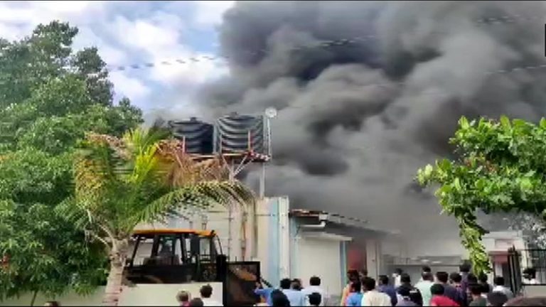 पुणे की कंपनी में लगी भीषण आग, 12 की मौत, पाँच अब भी लापता: रिपोर्ट