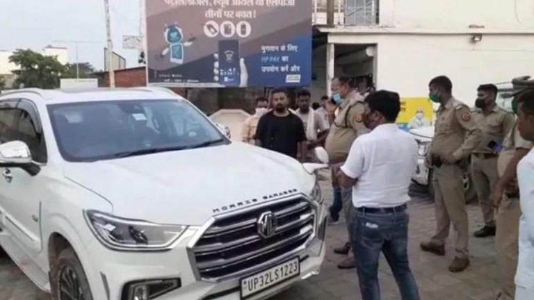 शायर मुनव्वर राणा के बेटे तबरेज पर हमला, कई राउंड फायरिंग: चाचा इस्माइल राणा सहित परिवार के 5 लोगों पर FIR