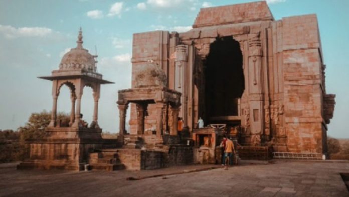 भोजपुर का शिव मंदिर भोपाल