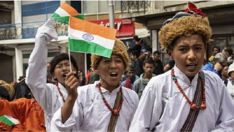 लद्दाख में सिर्फ स्थानीय लोगों को मिलेगी सरकारी नौकरी, लंबे समय से की जा रही माँग को प्रशासन ने किया पूरा