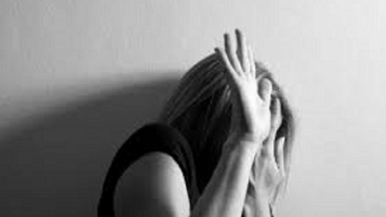 इश्तियाक ने किशोरी को सिर से पाँव तक अगरबत्ती से दागा: मीडिया ने बताया ‘तांत्रिक’, मजार को बना दिया ‘देवस्थल’