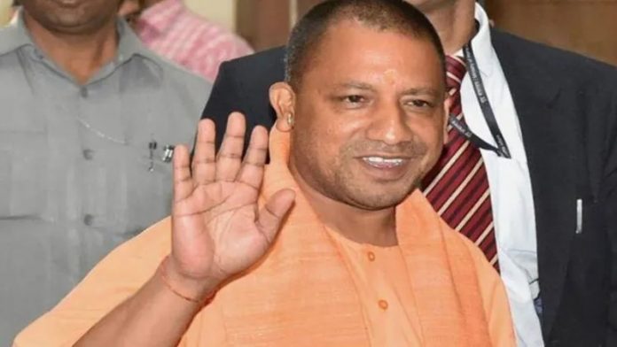सीएम योगी आदित्यनाथ आगरा अस्पताल