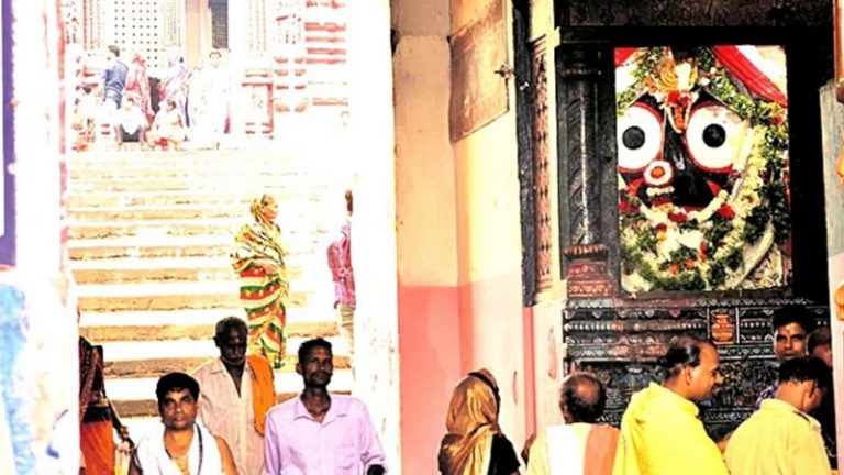800 साल पुरानी परंपरा का अंत, रथ यात्रा से पहले पुरी के जगन्नाथ मंदिर की अंतिम देवदासी पारसमणि का निधन