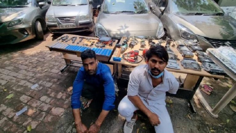 गाड़ी चोर शौकत अली और मोहम्मद जुबैर गिरफ्तार, फोन में मिली ड्रोन, ब्लास्ट और हत्या की तस्वीरें: आतंकी लिंक पर होगी जाँच