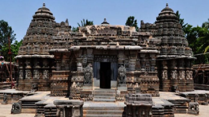 कर्नाटक, होयसलेश्वर मंदिर