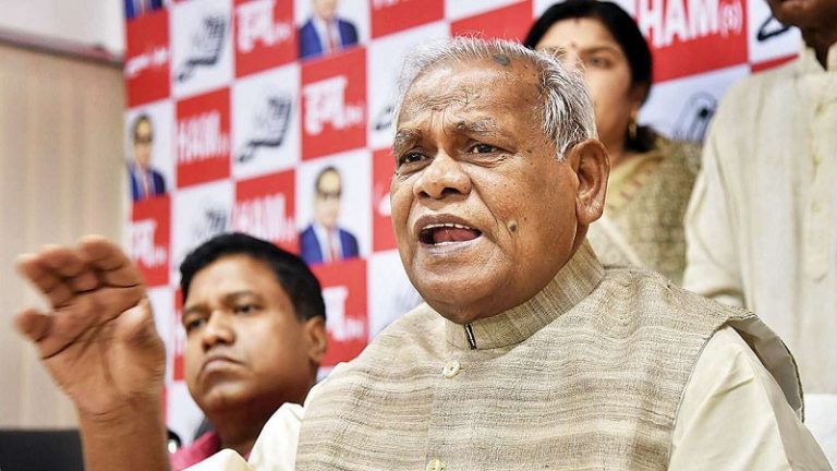 ‘धर्मांतरण कोई समस्या नहीं, अपने घर में सम्मान न मिले तो दूसरे के घर जाएँगे ही’: मिशनरी साजिश पर बिहार के पूर्व CM