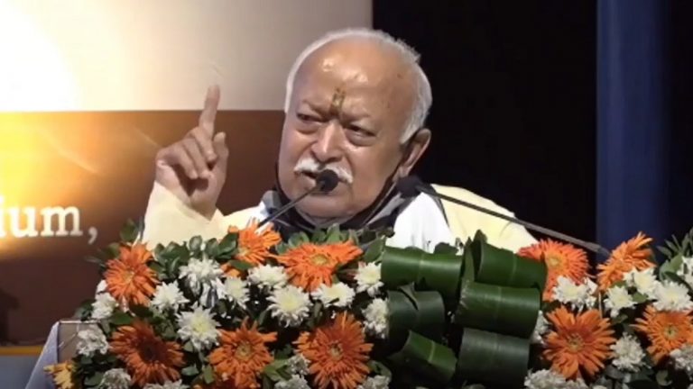 ‘1930 से ही मुस्लिमों की जनसंख्या बढ़ाने के प्रयास, वो चाहते हैं दूसरे उनकी दया पर रहें’: असम में CAA-NRC पर बोले RSS प्रमुख