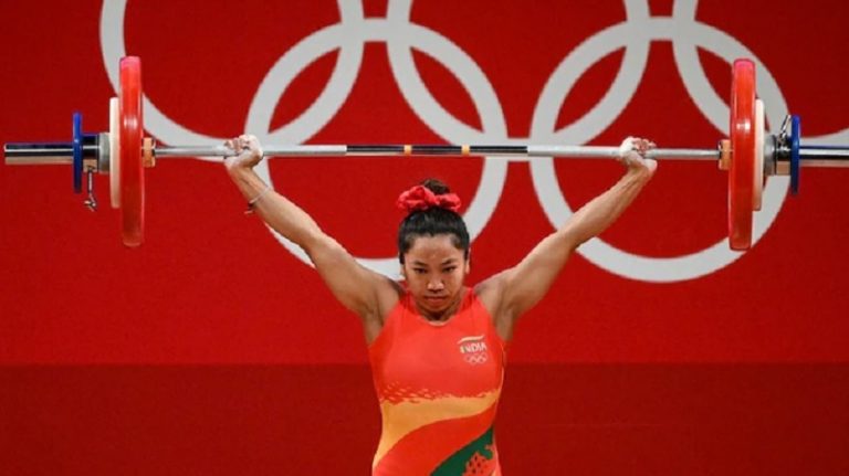 Tokyo Olympics: मीराबाई चानू ने जीता सिल्वर, भारत को दिलाया पहला मेडल
