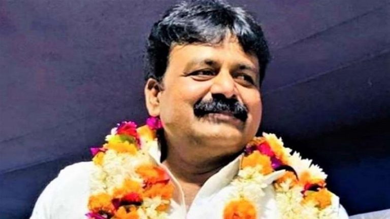 ‘मेरे पूर्वज हिन्दू राजपूत, कोई मेरे सिर पर पिस्टल लगा देगा तो भी धर्म नहीं बदलूँगा’: मंत्री जमां खान के पूर्वजों ने कबूला था इस्लाम