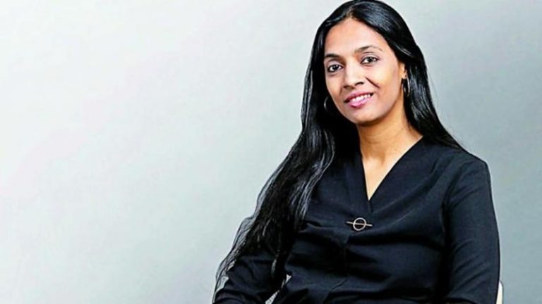 ‘माँ और बच्चे की कामुकता’ पर पोस्ट कर जनआक्रोश भड़काने वाली महिला ने ‘बीडीएसएम वर्कशॉप’ का ऐलान कर छेड़ा नया विवाद