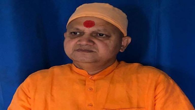 RSS पर चर्च को रिपोर्ट करने आए इंडोनेशिया के पादरी रॉबर्ट बने संघ प्रचारक डा. सुमन: 8000 की करा चुके हैं ‘घर वापसी’