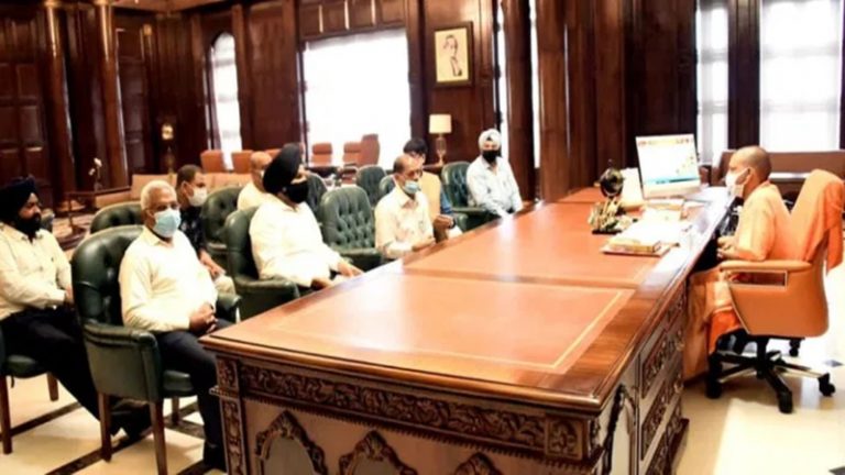 सीएम योगी ने पंजाब में बिजली संकट से घिरे उद्योगपतियों को दिया बड़ा ऑफर, कम दरों पर 24 घंटे बिजली सहित कई पेशकश