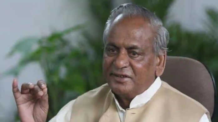 पूर्व सीएम कल्याण सिंह के नाम पर पाँच जिलों में सड़कों का नाम होगा