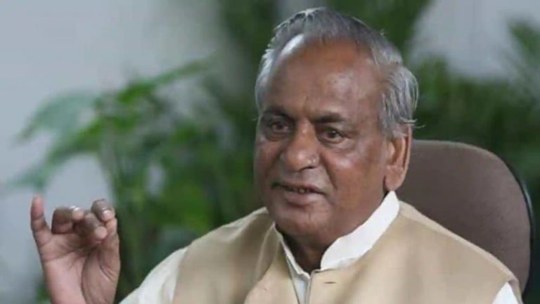 ‘कल्याण सिंह मार्ग’ से भगवान श्रीराम का दर्शन करने जाएँगे भक्त, अलीगढ़ में एयरपोर्ट भी: ‘रामभक्त’ को योगी सरकार का सम्मान