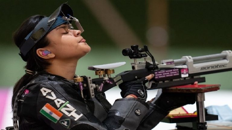 पैरालंपिक्स में स्वर्ण पदक जीतने वाली पहली भारतीय महिला, शूटर अवनि लखेरा ने रचा इतिहास: डिस्कस थ्रो में योगेश को चाँदी