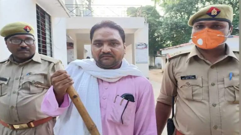 UP सरकार से सैलरी लेने वाला क्लर्क निजामुद्दीन गिरफ्तार, CM योगी पर की थी अभद्र टिप्पणी