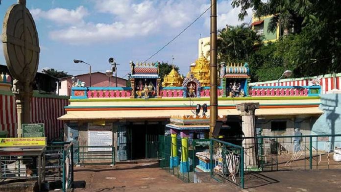 गवी गंगाधरेश्वर मंदिर बेंगलुरु
