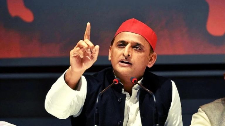 ‘एक साइकिल पर पाँच बच्चे… पंचर न हो जाए’: अखिलेश यादव के ‘400 पार’ पर नेटिजन्स बोले- भैया जी सुबह-सुबह ही ले लिए हैं