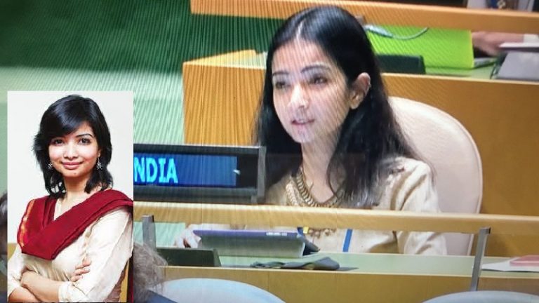 ‘आगजनी करने वाला खुद को फायर फाइटर बताए, वैसा ही Pak का रवैया’: इमरान खान की कर दी बोलती बंद, जानिए कौन हैं स्नेहा दुबे