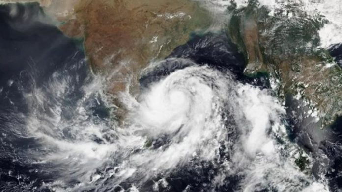 चक्रवाती तूफान 'गुलाब