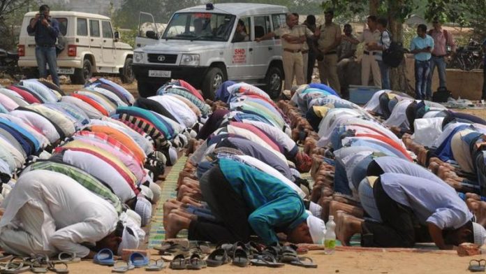 गुरुग्राम पुलिस नमाज ट्वीट