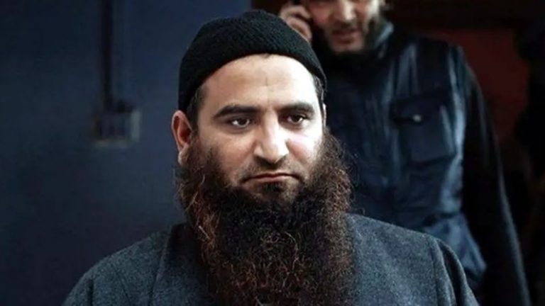 गिलानी की मौत के बाद तिहाड़ जेल में बंद मसरत आलम को बनाया हुर्रियत का नया चेयरमैन: युद्ध छेड़ने समेत दर्जनों मामले दर्ज