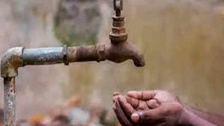 मस्जिद के नल से पानी लेने पर हिंदू परिवार को बंधक बना किया प्रताड़ित: पाकिस्तान की घटना, टॉर्चर करने वाले इमरान खान की पार्टी से